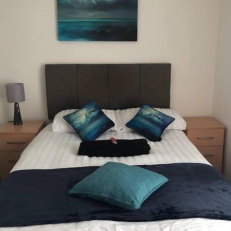 Lovely 4-Bed House In Anfield All En-Suite Liverpool Bagian luar foto