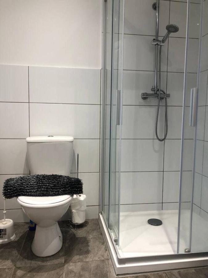 Lovely 4-Bed House In Anfield All En-Suite Liverpool Bagian luar foto