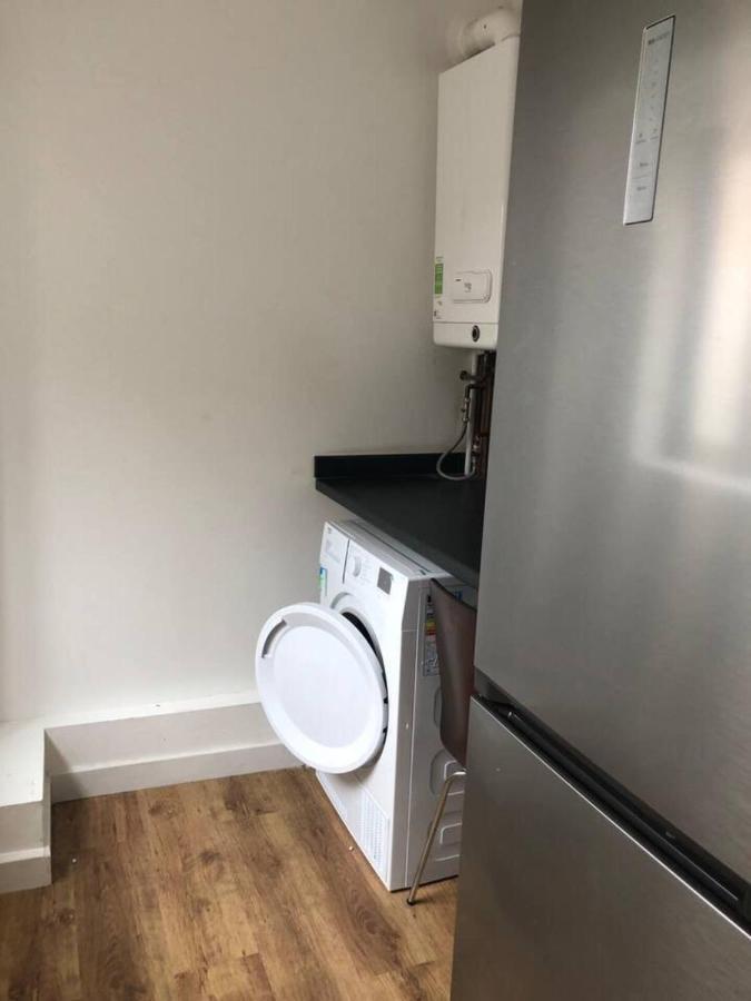 Lovely 4-Bed House In Anfield All En-Suite Liverpool Bagian luar foto